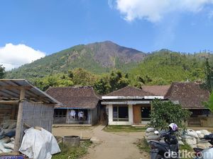 Kebakaran Gunung Andong Padam, Jalur Pendakian Dibuka Lagi Senin 14 Agustus Kebakaran Gunung Andong Padam, Jalur Pendakian Dibuka Lagi Senin 14 Agustus
