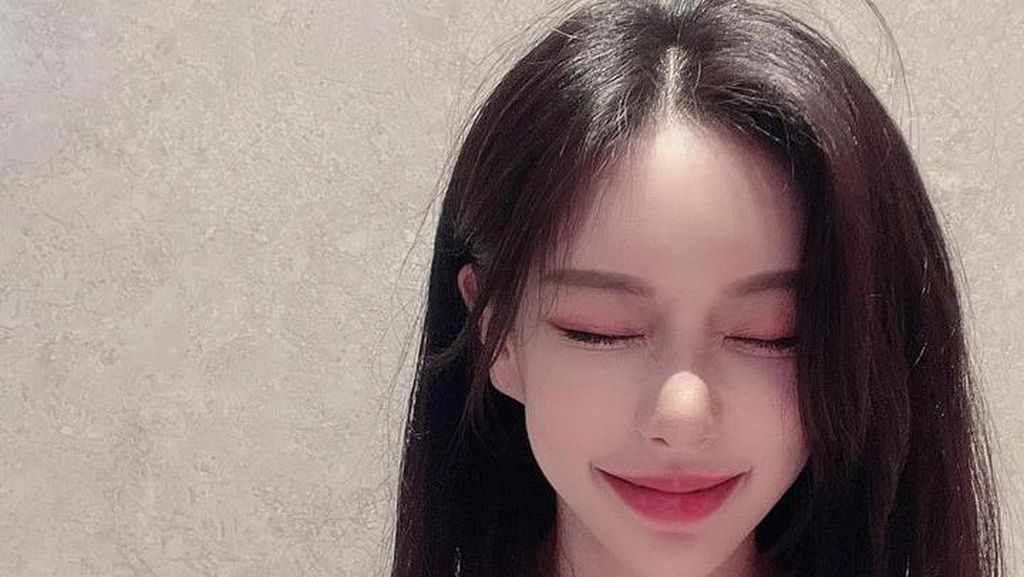 Foto KPoper Cantik yang Beralih Profesi Jadi BJ, Bikin Heboh Disawer Rp 9 M Foto KPoper Cantik yang Beralih Profesi Jadi BJ, Bikin Heboh Disawer Rp 9 M