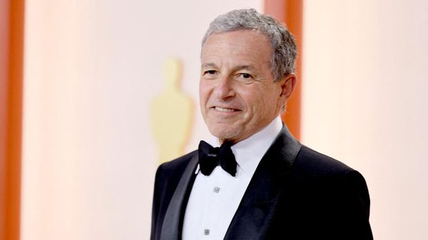 HOLLYWOOD, CALIFORNIA - MARCH 12: Bob Iger, CEO, Walt Disney Company, attends the 95th Annual Academy Awards on March 12, 2023 in Hollywood, California.   Mike Coppola/Getty Images/AFP (Photo by Mike Coppola / GETTY IMAGES NORTH AMERICA / Getty Images via AFP)