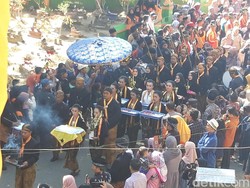 Ribuan Warga Ikuti Tradisi Buka Luwur di Makam Pantaran Boyolali