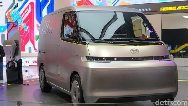 Lihat Lebih Detail Lagi Si Gran Max Listrik, Daihatsu Vizion-F!
