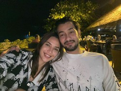 Kisah Pasangan Artis Cerai via Google Meet, Ini Penyebabnya