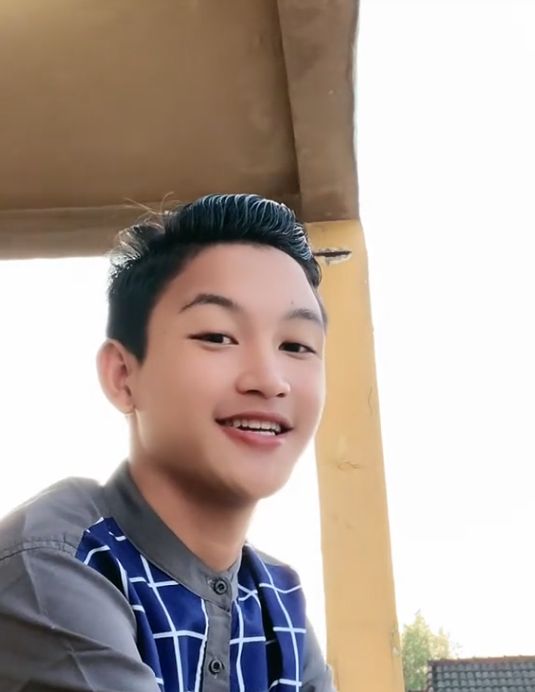Farel Aditya Dituntut Richard Lee