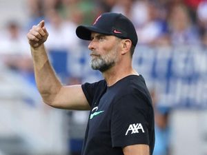 Klopp Jilat Ludah Sendiri: Katanya Gak Mau Beli Pemain Mahal-mahal?