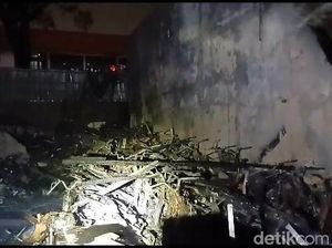 Ratusan Motor Terbakar di Gandaria, Pengelola Parkir Wajib Ganti Rugi?