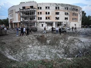 Rudal Rusia Hantam Hotel Basis PBB di Ukraina, 1 Orang Tewas-16 Luka Rudal Rusia Hantam Hotel Basis PBB di Ukraina, 1 Orang Tewas-16 Luka