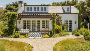 Mau Nginap Gratis di Rumah Gwyneth Paltrow? Cepat Daftar