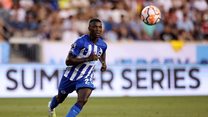 HARRISON, NEW JERSEY - JULY 28: Moises Caicedo of Brighton & Hove Albion looks on during the Premier League Summer Series match between Brighton & Hove Albion and Newcastle United at Red Bull Arena on July 28, 2023 in Harrison, New Jersey.   Tim Nwachukwu/Getty Images for Premier League/AFP (Photo by Tim Nwachukwu / GETTY IMAGES NORTH AMERICA / Getty Images via AFP)