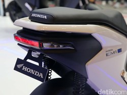 Perbandingan Harga Motor Listrik Subsidi vs Motor Listrik Rp 40 Jutaan Honda