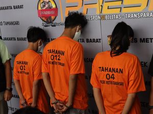 Pesta Sabu Pria Bareng Pacar dan 2 Teman yang Berujung Petaka Pesta Sabu Pria Bareng Pacar dan 2 Teman yang Berujung Petaka