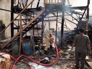 Amit-amit Rumah Kebakaran, Ada Asuransinya Nggak Ya?