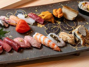 Sobat Miskin Minggir Dulu, Sushi Ini Harganya Rp 36,5 Juta-Termahal di Dunia Sobat Miskin Minggir Dulu, Sushi Ini Harganya Rp 36,5 Juta-Termahal di Dunia