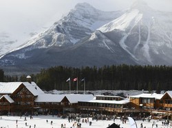 Listrik Padam, Ratusan Wisatawan Terjebak Semalam di Puncak Gunung