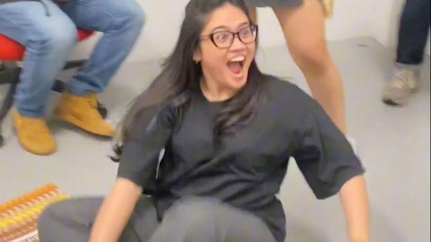 Tiara Savitri