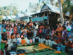 Tradisi Adinging-dinging Selayar, Warga Tutup Muharram dengan Mandi Air Suci