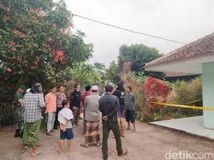 Geger Wanita Lansia Sukabumi Ditemukan Membusuk di Kamar