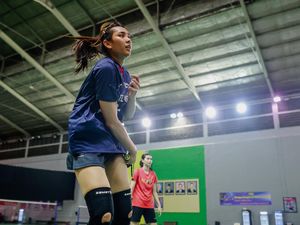 Foto: Yolla Yuliana Biasa Main Voli, Mau Tanding Bulutangkis Siang Nanti
