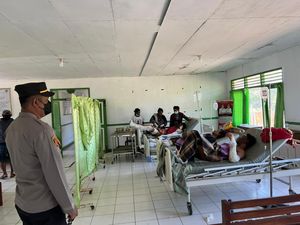 Kapal Rute Surabaya-Papua Terbakar di Perairan Maluku, 1 ABK Tewas-3 Luka