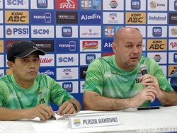 3 Pemain Persib Kena Sanksi PSSI, Bojan Hodak: Ini Lucu!