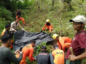 Kakek di Tana Toraja Ditemukan Tewas di Dalam Hutan Usai 10 Hari Tersesat Kakek di Tana Toraja Ditemukan Tewas di Dalam Hutan Usai 10 Hari Tersesat