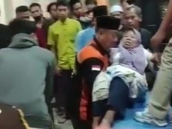 Satu Orang Tewas Saat Truk Rombongan Ibu Pengajian Kecelakaan di Pasuruan