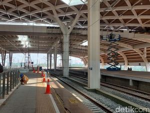 Target Kelar Agustus, Begini Progres Stasiun Kereta Cepat di Halim