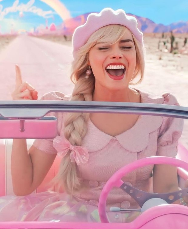 Transformasi Margot Robbie sebagai Barbie
