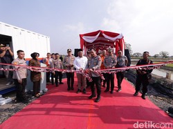 Palang Pintu Kereta Api Dibangun di Cerme Gresik Cegah Kecelakaan