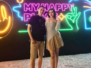 3 Kelebihan Cica Andjani Ini Bikin Ricky Subagja Jatuh Hati 3 Kelebihan Cica Andjani Ini Bikin Ricky Subagja Jatuh Hati