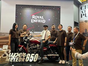 Royal Enfield Super Meteor 650 Meluncur di Indonesia, Harga Mulai Rp 242,3 Juta Royal Enfield Super Meteor 650 Meluncur di Indonesia, Harga Mulai Rp 242,3 Juta