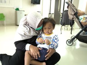 Isyarat Berulang Fristy si Penerapi Cerebral Palsy, Arel, Fokus! Isyarat Berulang Fristy si Penerapi Cerebral Palsy, Arel, Fokus!