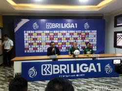 Kunci Uston Nawawi Bawa Persebaya Menang Perdana di Laga Kandang