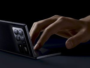 Xiaomi Mix Fold 3 Meluncur 14 Agustus, HP Lipat Berkamera Leica