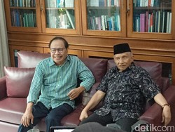 Amien Rais Sambangi Rumah Rizal Ramli, Bahas Apa?