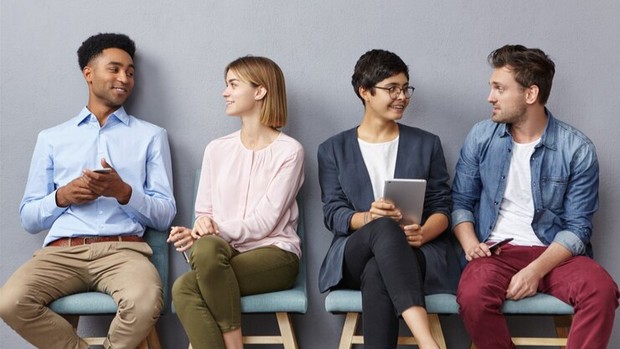 Ragam bahasa tubuh yang bisa bantu pancarkan karisma seseorang