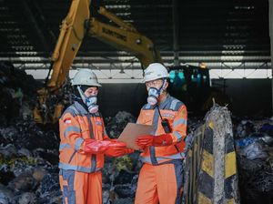 Pabrik BUMN Ini Pakai Sampah Jadi Bahan Bakar Alternatif 76 ribu Ton! Pabrik BUMN Ini Pakai Sampah Jadi Bahan Bakar Alternatif 76 ribu Ton!