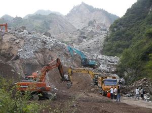 21 Orang Tewas Akibat Tanah Longsor di China, 6 Masih Hilang 21 Orang Tewas Akibat Tanah Longsor di China, 6 Masih Hilang