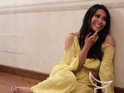 Anggun C Sasmi Bawa Pulang Piala Penghargaan Musik Bergengsi di Italia