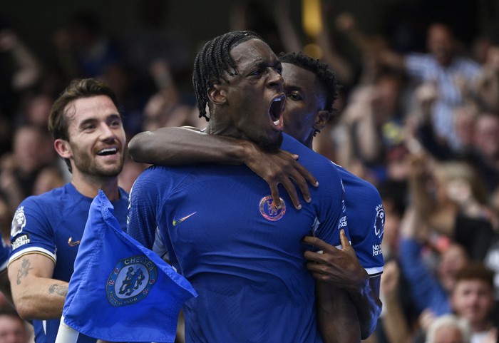 Soccer Football - Premier League - Chelsea v Liverpool - Stamford Bridge, London, Britain - August 13, 2023 Chelsea's Axel Disasi celebrates scoring their first goal REUTERS/Tony Obrien EDITORIAL USE ONLY. No use with unauthorized audio, video, data, fixture lists, club/league logos or 'live' services. Online in-match use limited to 75 images, no video emulation. No use in betting, games or single club /league/player publications.  Please contact your account representative for further details.