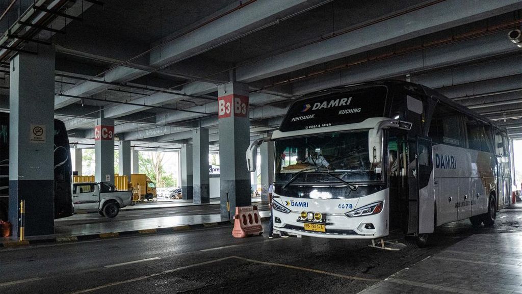Begini Potret Bus Lintas Batas RI-Malaysia Begini Potret Bus Lintas Batas RI-Malaysia