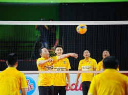 Saat Menpora Puji Skill Bola Voli Jenderal Sigit di Kapolri Cup 2023