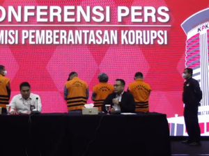 KPK Kembali Tahan 5 Eks Anggota DPRD Jambi Terkait Suap RAPBD KPK Kembali Tahan 5 Eks Anggota DPRD Jambi Terkait Suap RAPBD