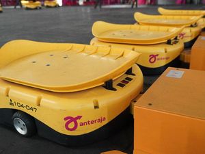 Masa Depan Industri e-Commerce Logistik Dikuasai Robot & AI, Masa Sih?