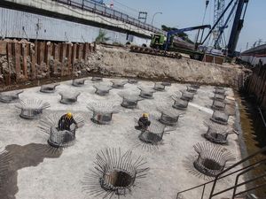 Progres Terkini Proyek Peninggi Jalan dan Jembatan Tol Semarang-Demak Progres Terkini Proyek Peninggi Jalan dan Jembatan Tol Semarang-Demak