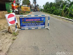 Rekonstruksi Tanjakan Bangangah Pandeglang, Ruas Jl Mengger-Caringin Ditutup