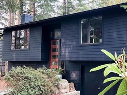 Ahli Bilang Jangan Cat Rumah Warna Hitam, Pokoknya Jangan!