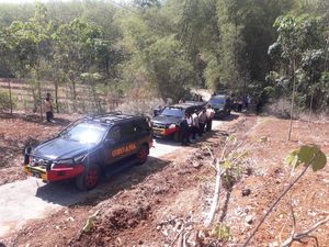 Granat dan Amunisi Peninggalan Pejuang Ditemukan di Bekonang Sukoharjo Granat dan Amunisi Peninggalan Pejuang Ditemukan di Bekonang Sukoharjo