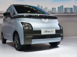 Harga Wuling Air ev Lite 200 Km Turun, Kini Cuma Rp 170 Jutaan! Harga Wuling Air ev Lite 200 Km Turun, Kini Cuma Rp 170 Jutaan!