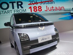 Adu Laris Mobil Listrik Murah, Harga di Bawah Rp 200 Juta: Wuling Air ev Vs Seres E1 Adu Laris Mobil Listrik Murah, Harga di Bawah Rp 200 Juta: Wuling Air ev Vs Seres E1
