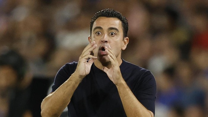 Soccer Football - Spain - LaLiga - Getafe v FC Barcelona - Coliseum Alfonso Perez, Getafe, Spain - August 13, 2023  FC Barcelona coach Xavi REUTERS/Juan Medina